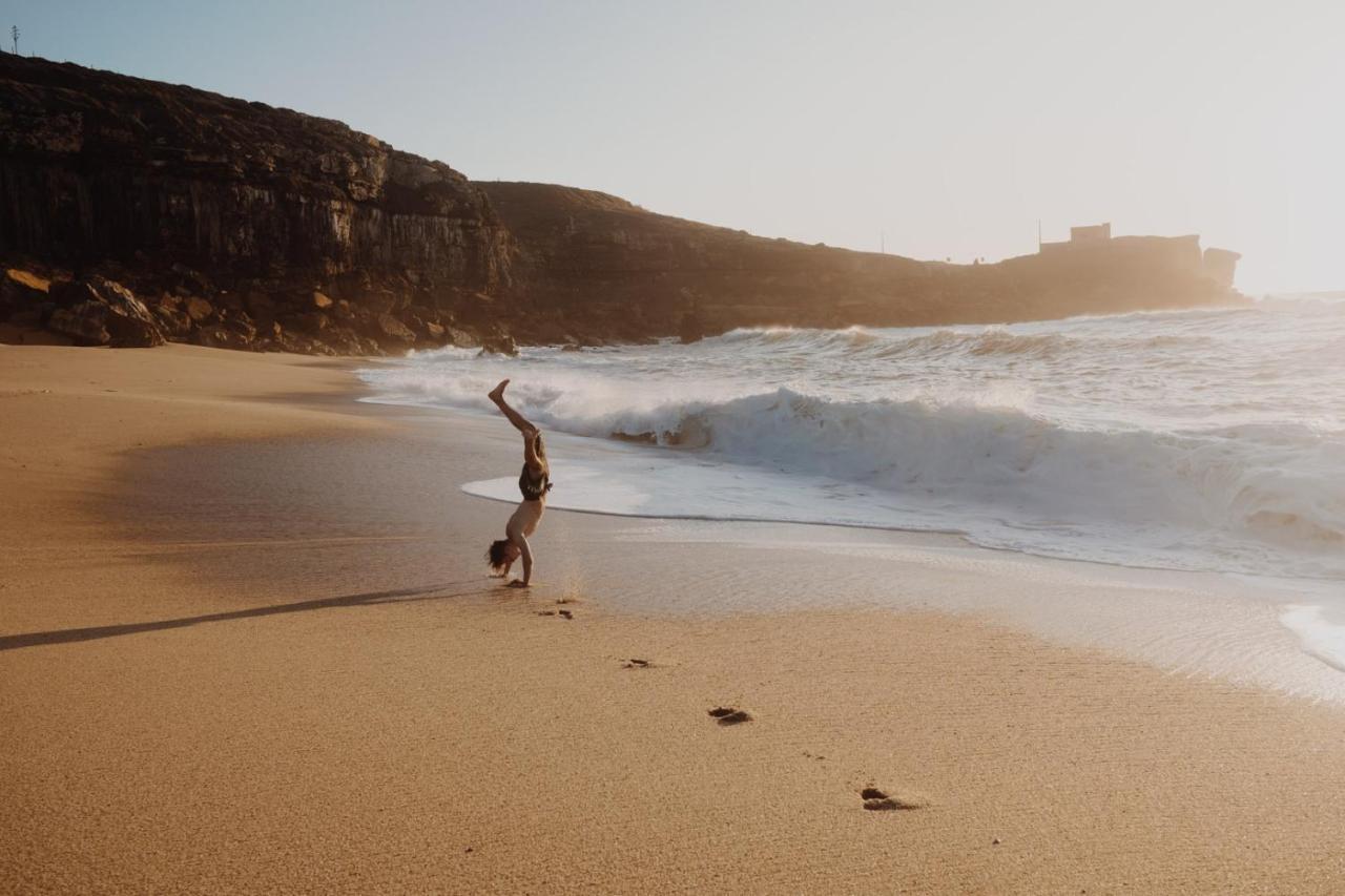 Gundi House Vandrarhem Ericeira Exteriör bild