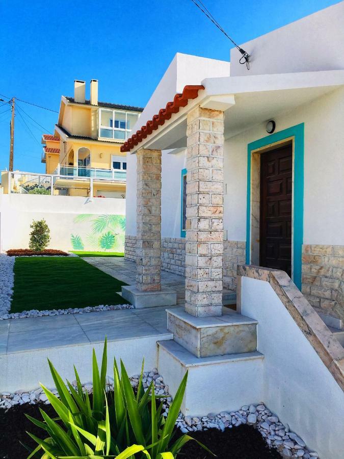 Gundi House Vandrarhem Ericeira Exteriör bild